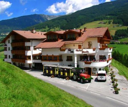 Hotel Stolz Matrei am Brenner Kültér fotó